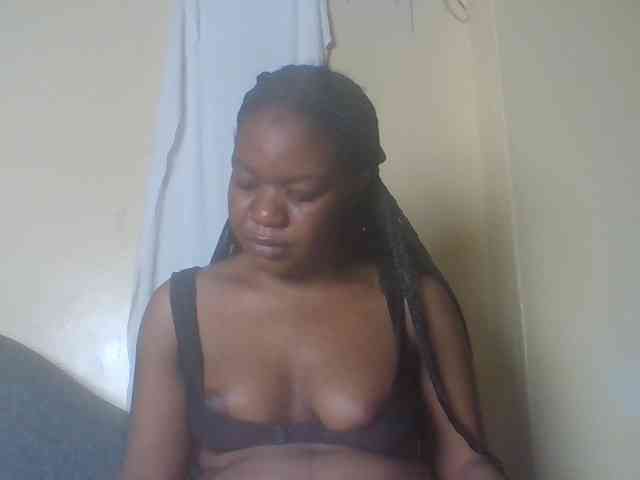 Horny-sexxy-baby webcam