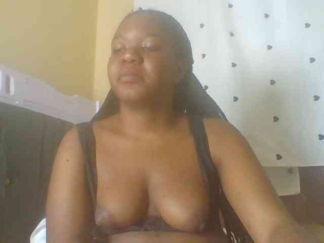 Horny-sexxy-baby webcam