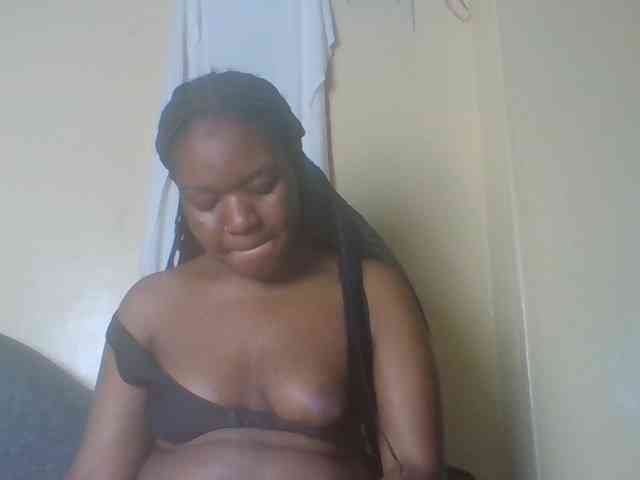 Horny-sexxy-baby webcam