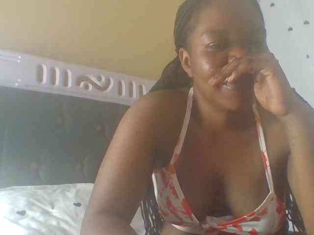 Horny-sexxy-baby webcam