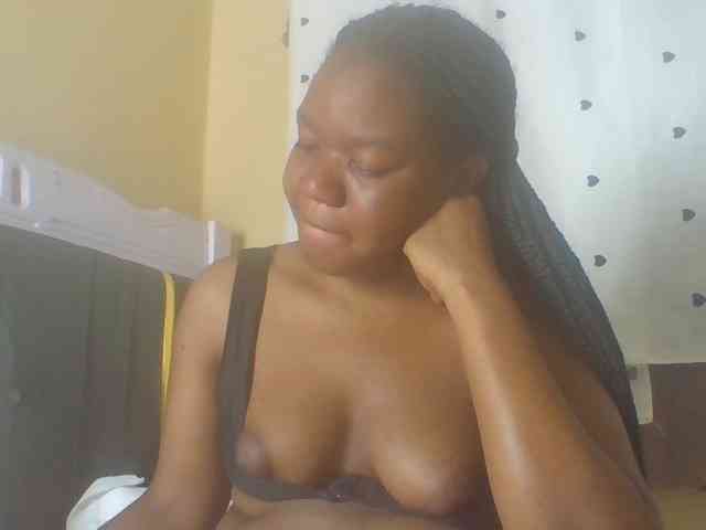 Horny-sexxy-baby webcam