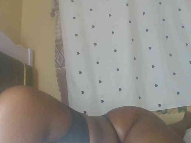 Horny-sexxy-baby webcam