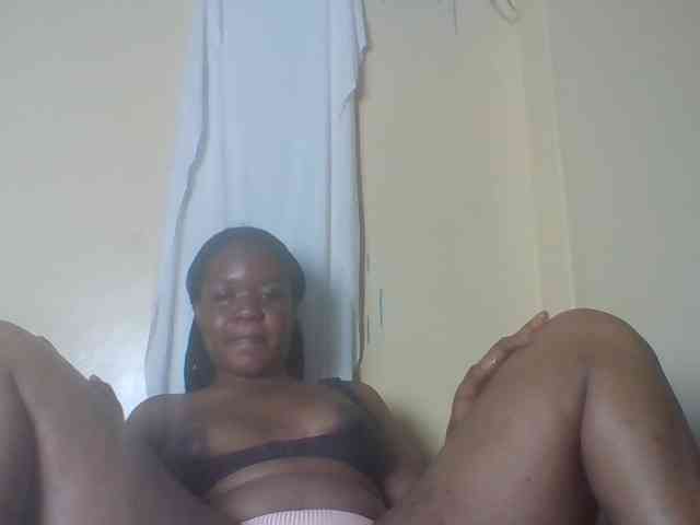 Horny-sexxy-baby webcam