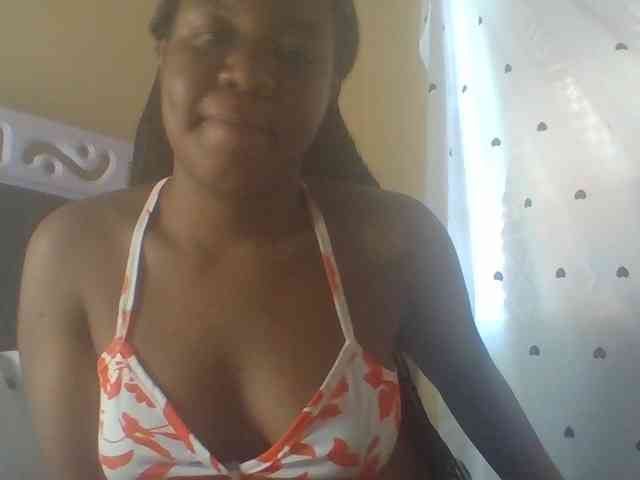 Horny-sexxy-baby webcam