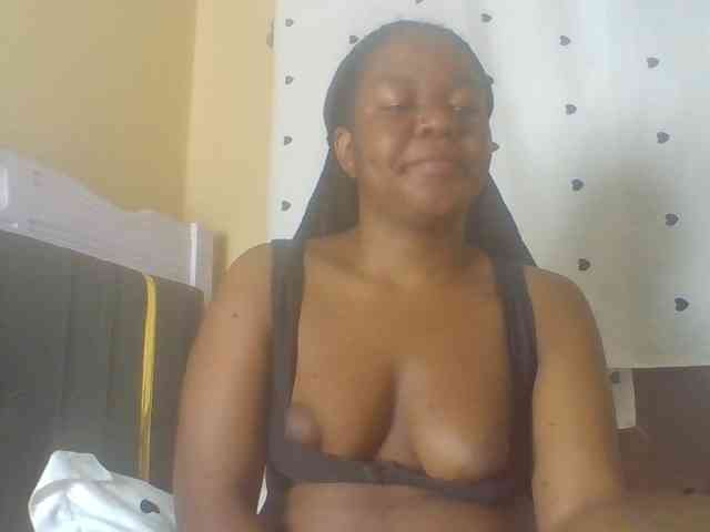 Horny-sexxy-baby webcam