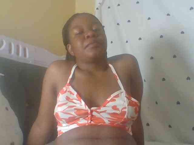 Horny-sexxy-baby webcam