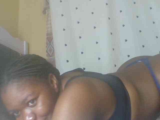 Horny-sexxy-baby webcam