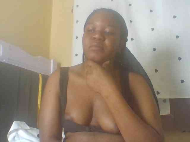 Horny-sexxy-baby webcam