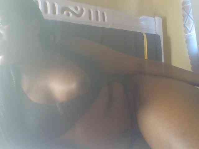 Horny-sexxy-baby webcam