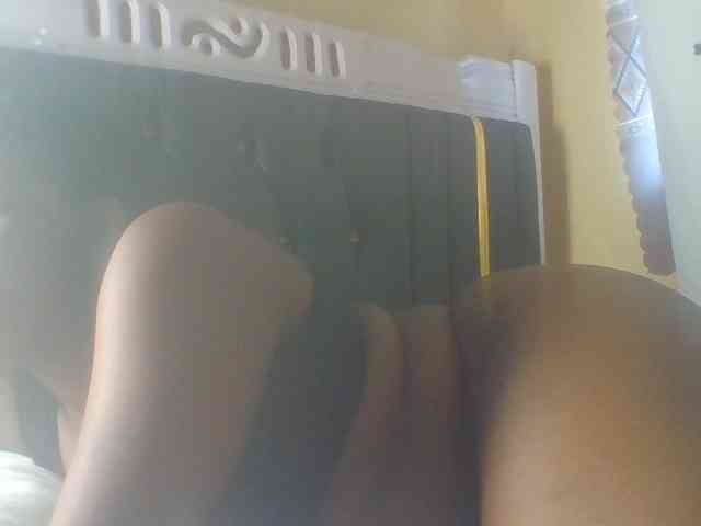 Horny-sexxy-baby webcam