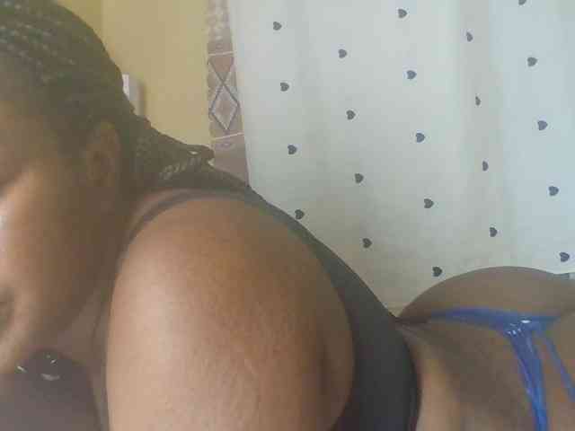 Horny-sexxy-baby webcam