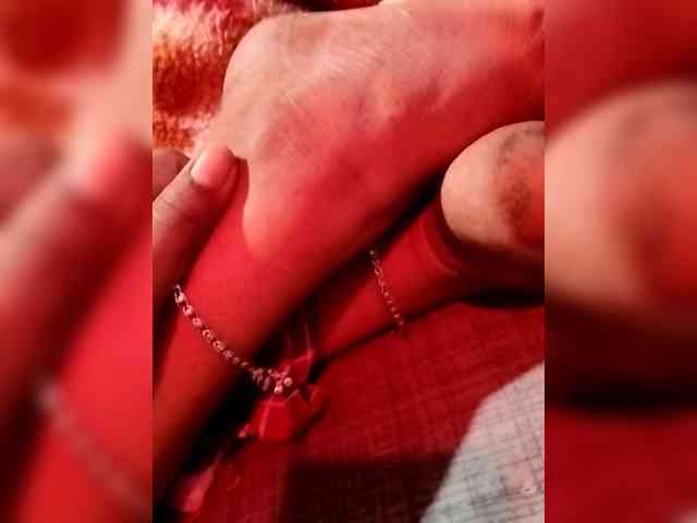 Indian-Couple webcam