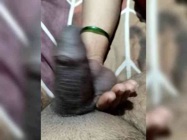 Indian-Couple webcam