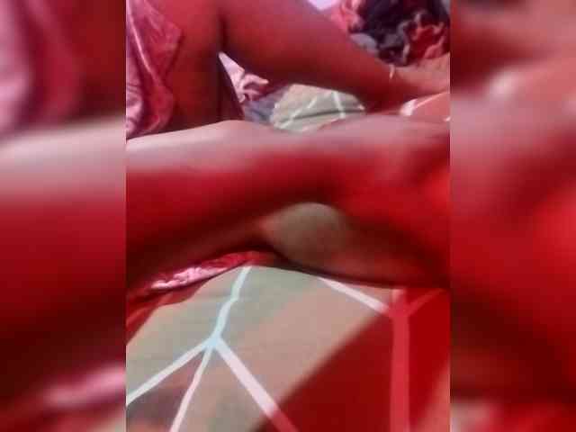 Indian-Couple webcam