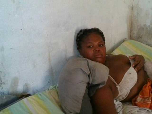 Arline1 Live Cam on BongaCams