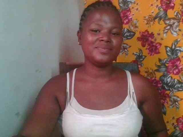 Arline1 Live Webcam on BongaCams