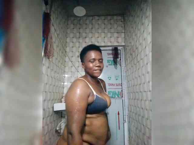 SweetNigeriaBabe webcam