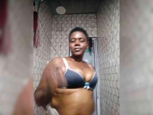 SweetNigeriaBabe webcam