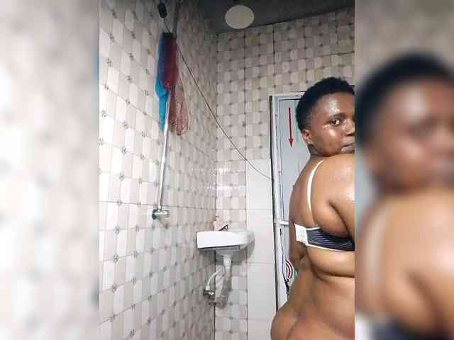 SweetNigeriaBabe webcam