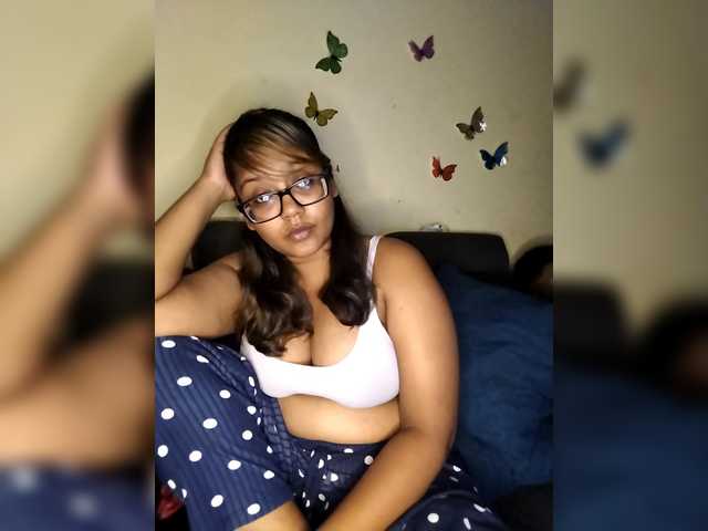 Onecutecouple's BongaCams show and profile