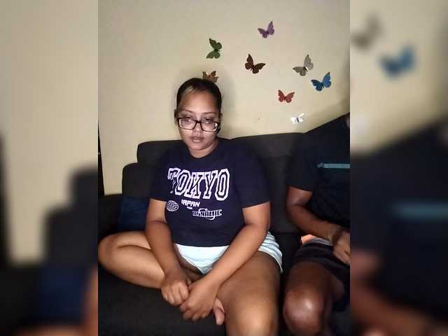 Onecutecouple webcam