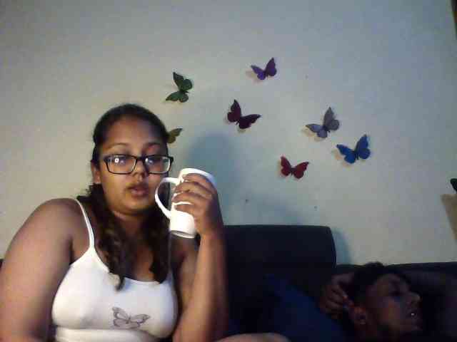 Onecutecouple webcam