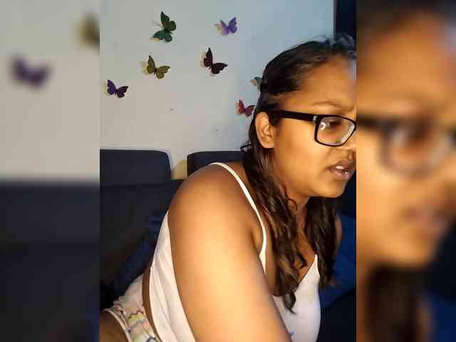 Onecutecouple webcam