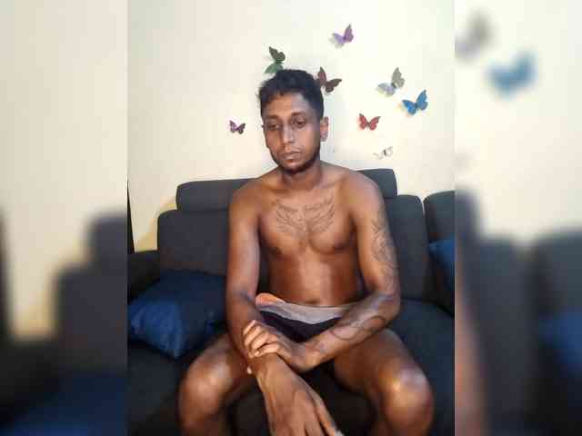 Onecutecouple webcam