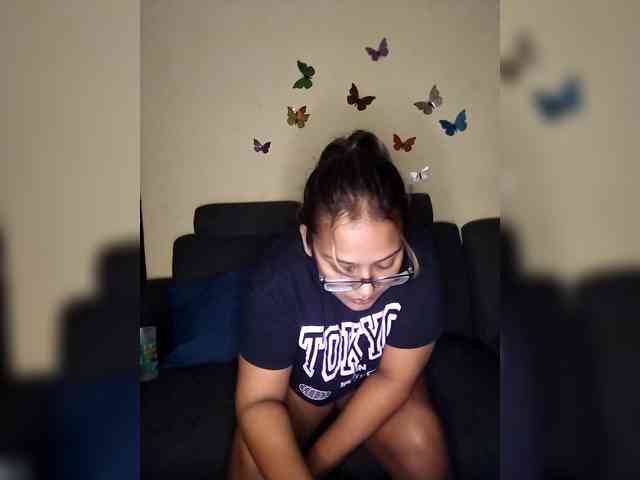 Onecutecouple webcam