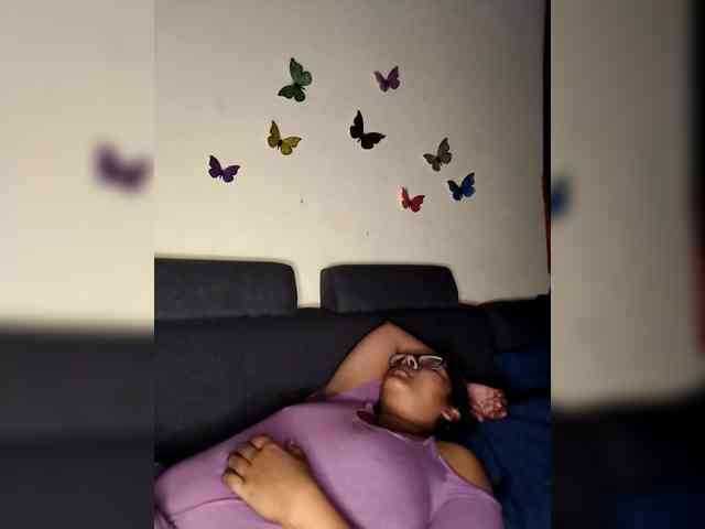 Onecutecouple webcam