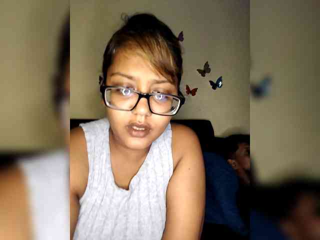 Onecutecouple webcam