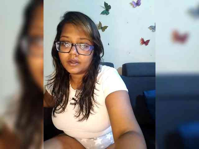 Onecutecouple webcam