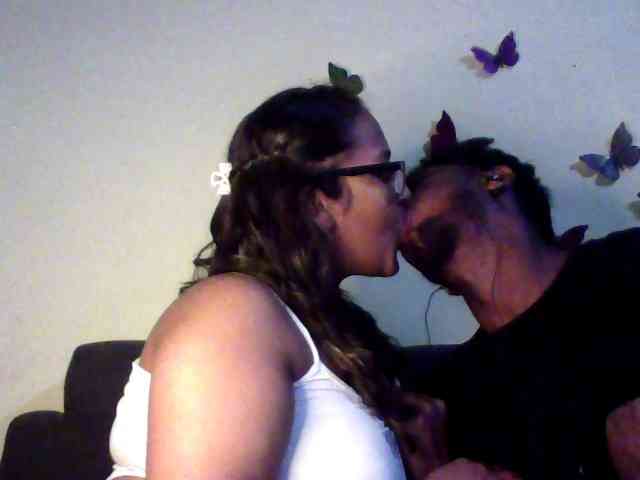 Onecutecouple webcam