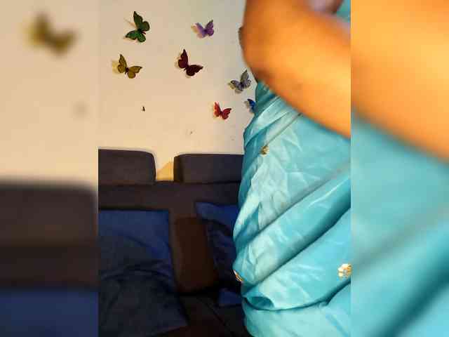 Onecutecouple webcam