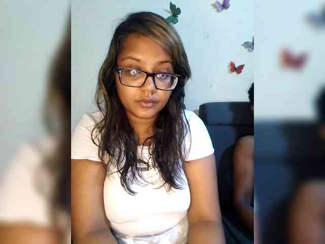 Onecutecouple webcam