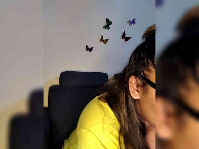 Onecutecouple webcam