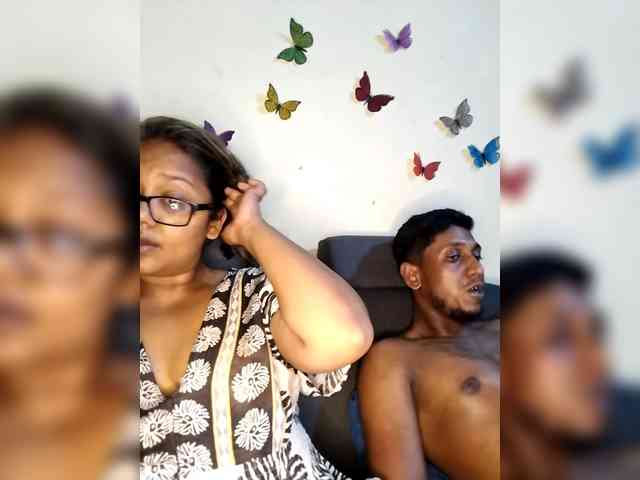 Onecutecouple webcam