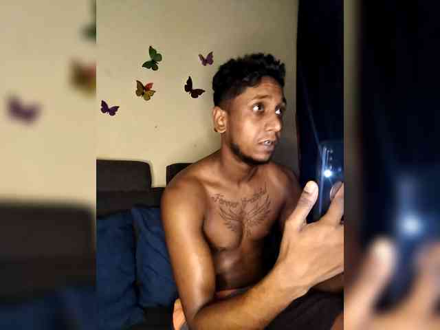 Onecutecouple webcam