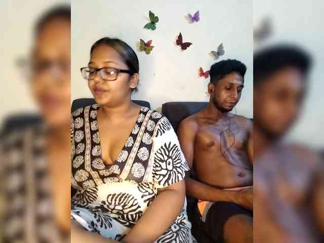 Onecutecouple webcam