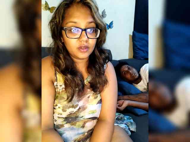 Onecutecouple webcam