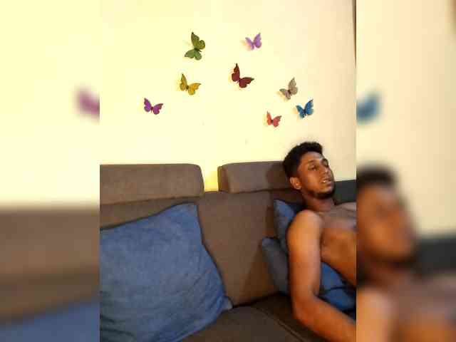 Onecutecouple webcam