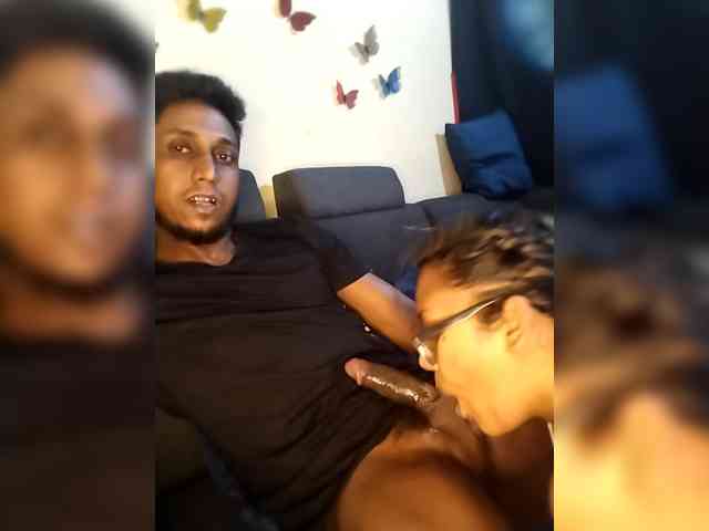 Onecutecouple webcam