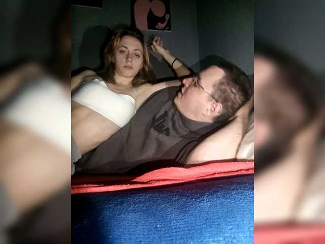 Zero-One's BongaCams show and profile