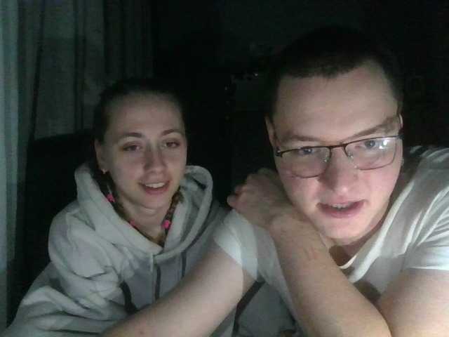 Zero-One's BongaCams show and profile