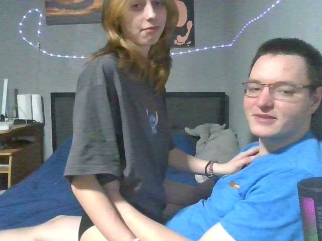 Zero-One's BongaCams show and profile