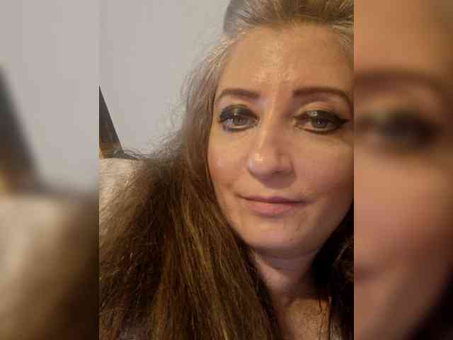 ChristianaHot webcam