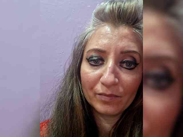 ChristianaHot webcam