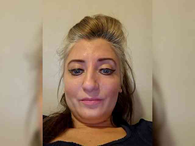 ChristianaHot webcam