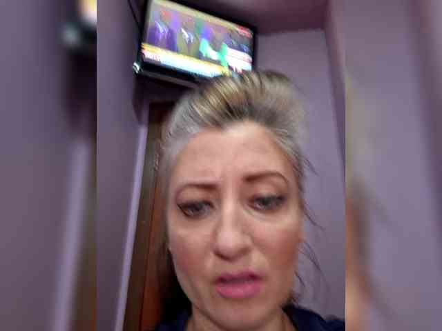 ChristianaHot webcam