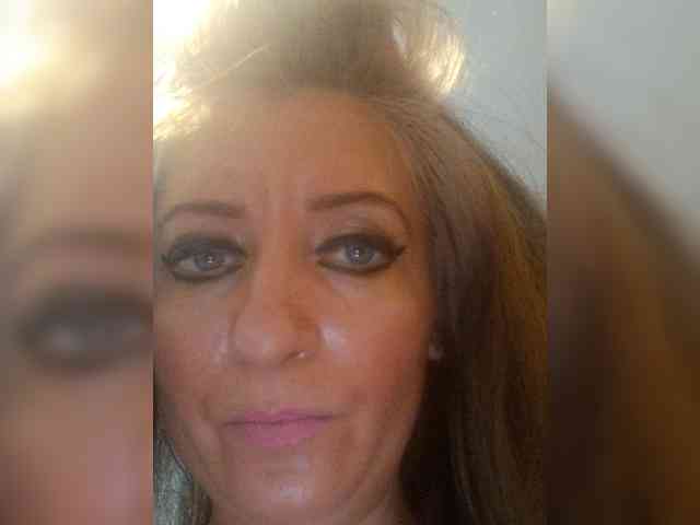 ChristianaHot webcam